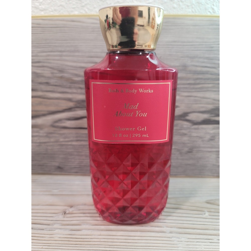 Bath and Body Works Mad About You Shower Gel 10fl oz. NEW